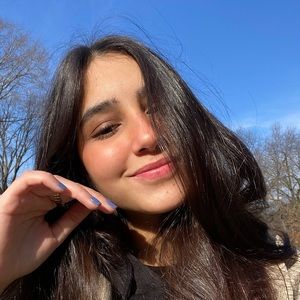 Meet your Posher, Oumayma